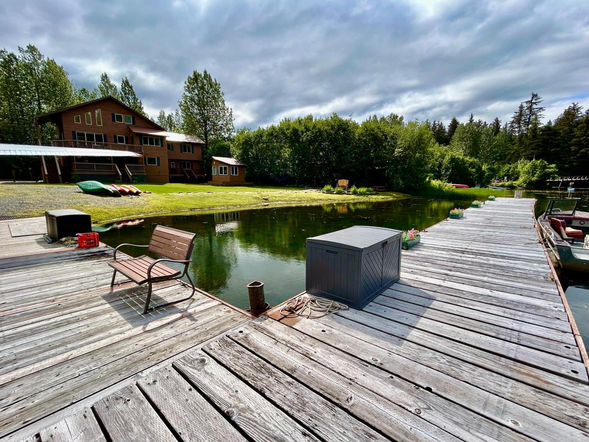 Bear Lake Lodgings B&B, Inc Сьюард Екстер'єр фото
