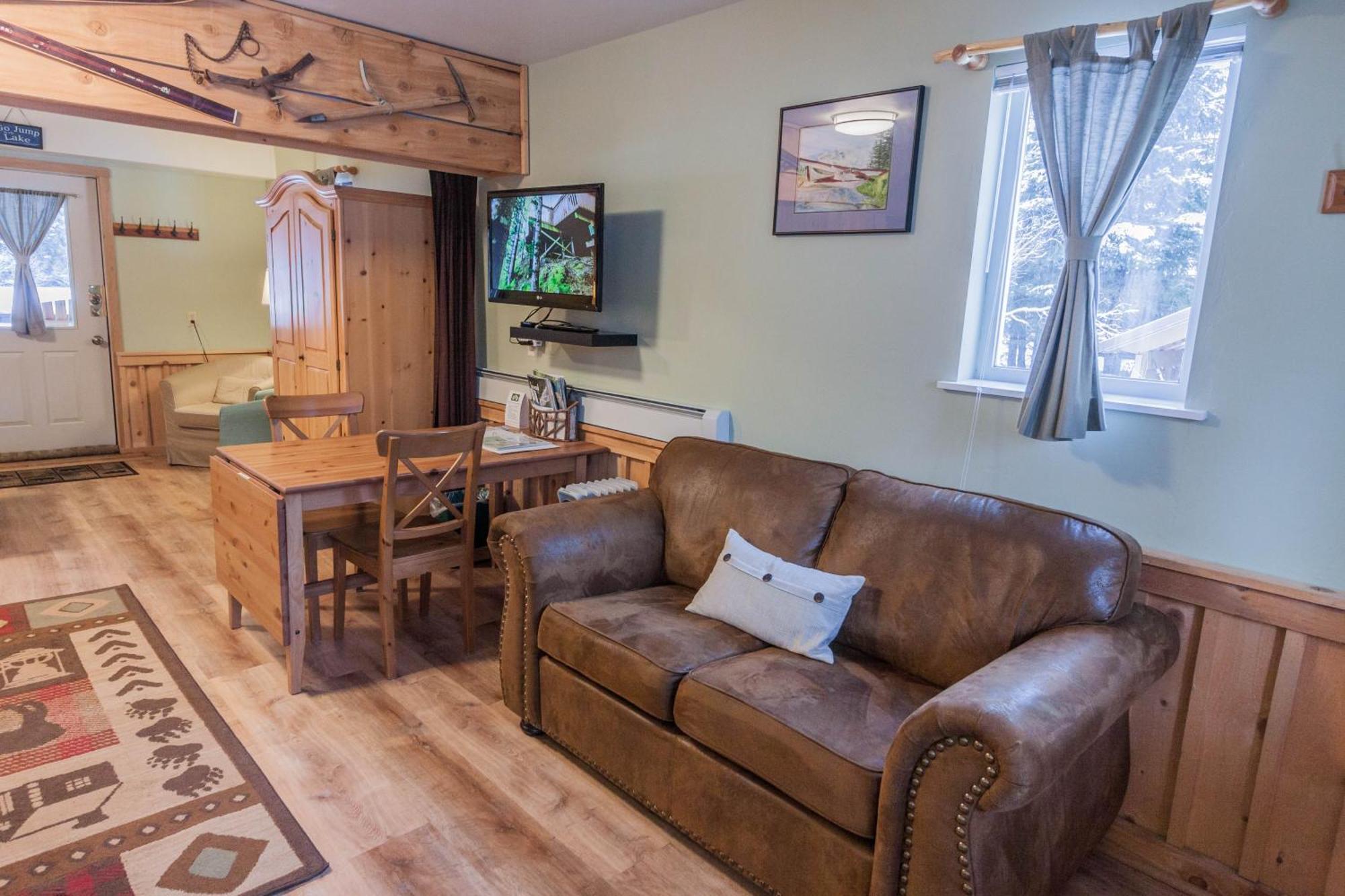 Bear Lake Lodgings B&B, Inc Сьюард Екстер'єр фото
