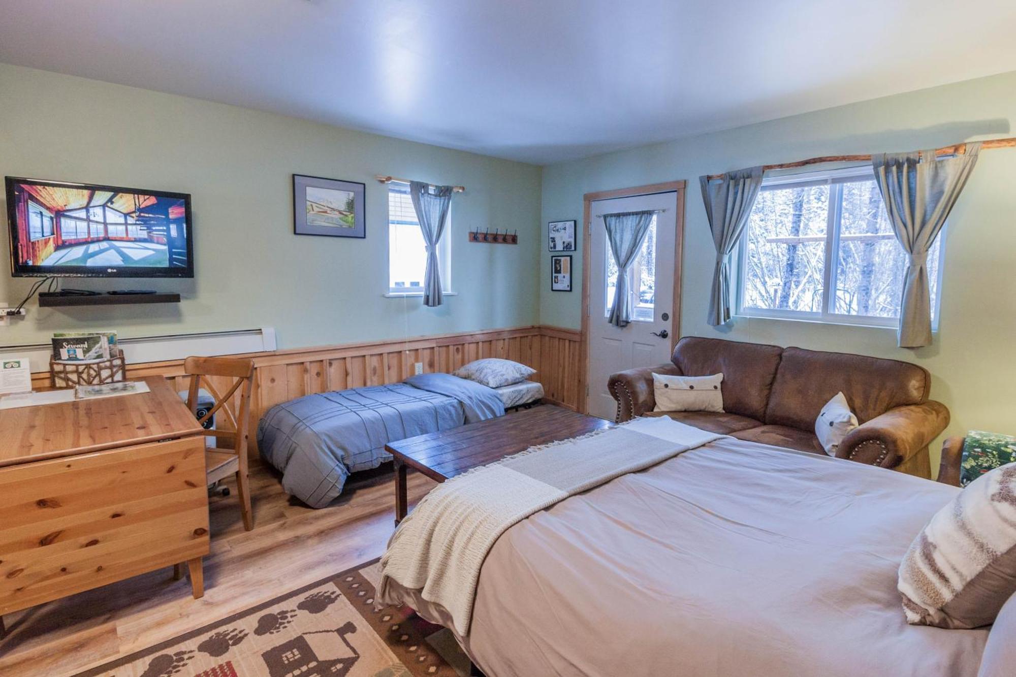 Bear Lake Lodgings B&B, Inc Сьюард Екстер'єр фото