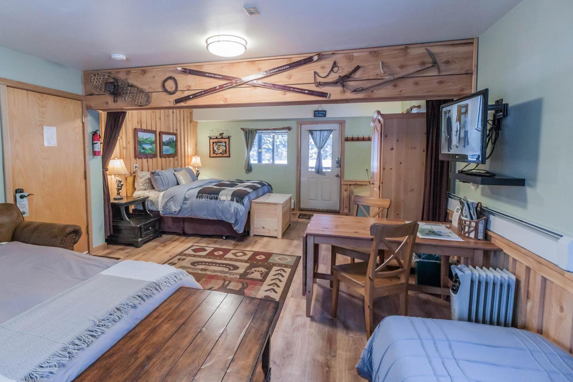Bear Lake Lodgings B&B, Inc Сьюард Екстер'єр фото