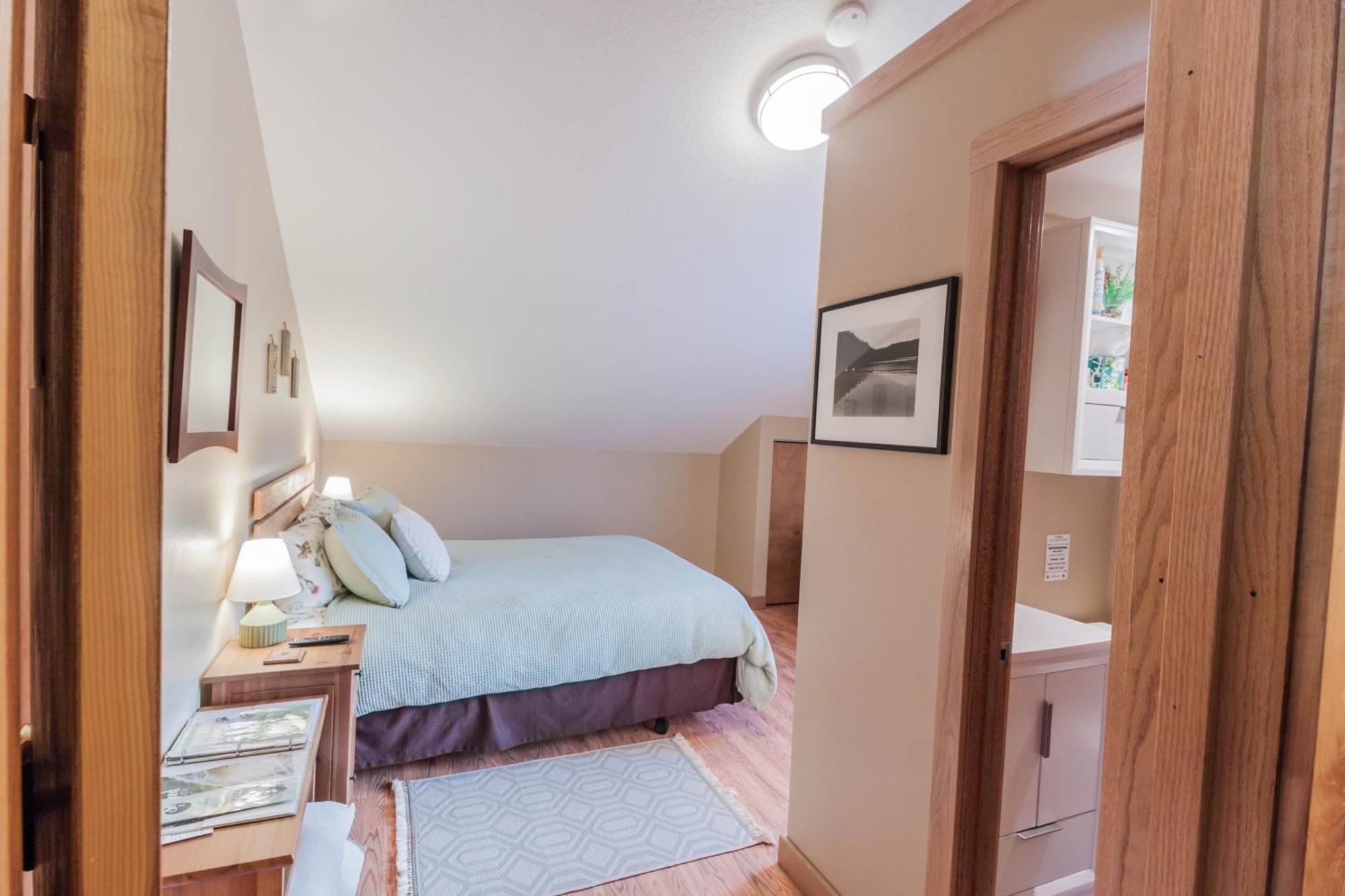 Bear Lake Lodgings B&B, Inc Сьюард Екстер'єр фото